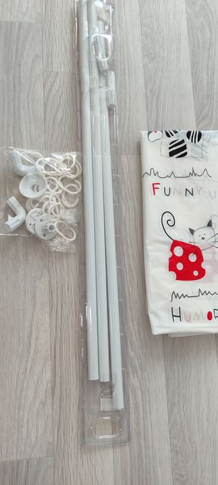 Продам угловой карниз для душа