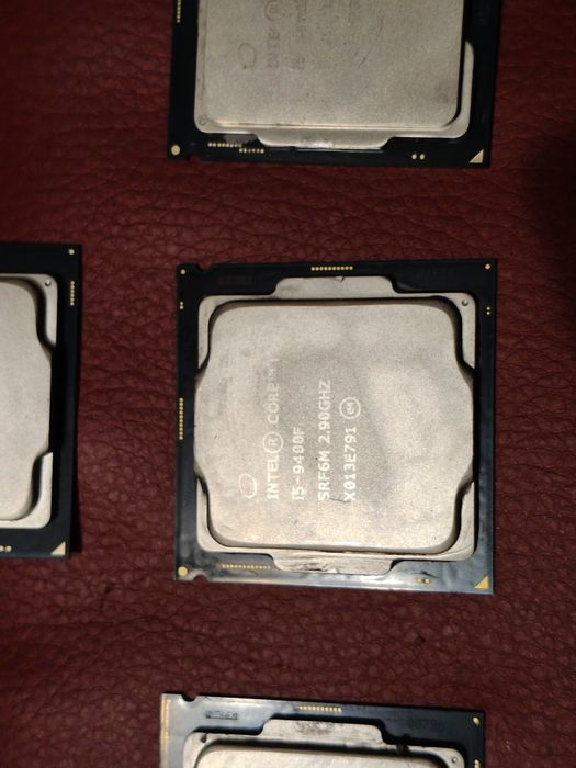 Vând procesoare Intel i5 9400f 9600k 10105
