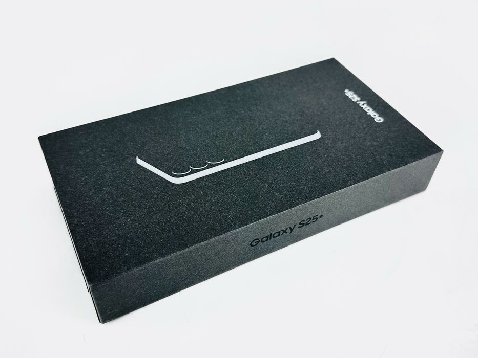 НОВ! Samsung Galaxy S25 Plus 5G 256GB 12RAM Navy / Silver Гаранция!