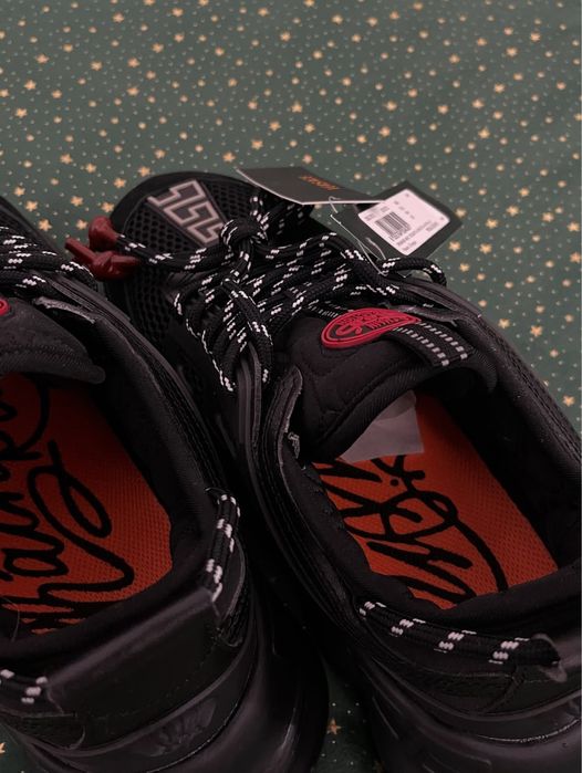 Versace Chain Reaction Triple Black