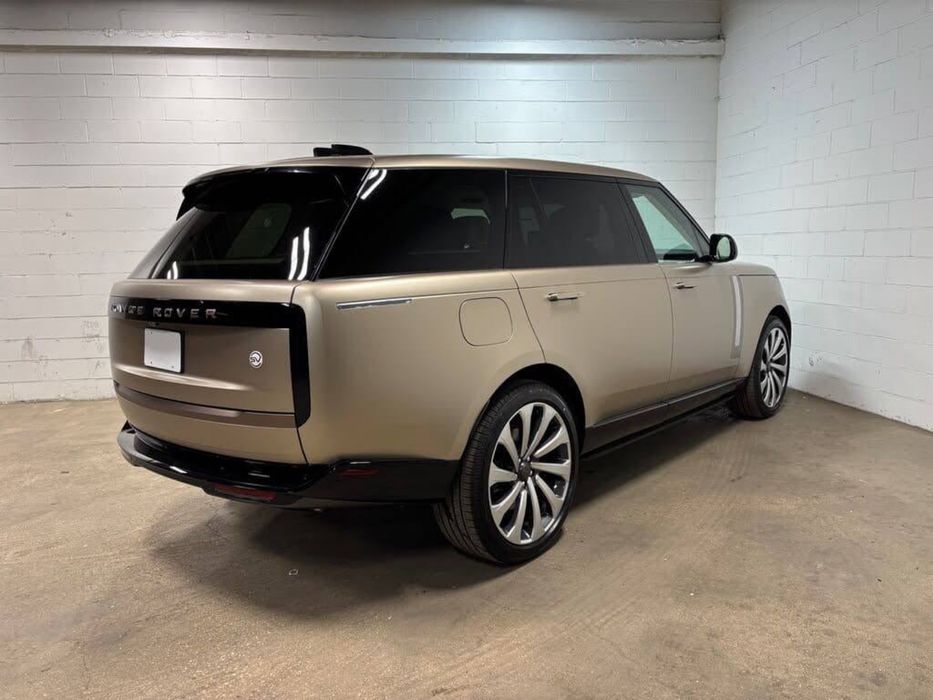 Land Rover Range Rover P615 SV LWB