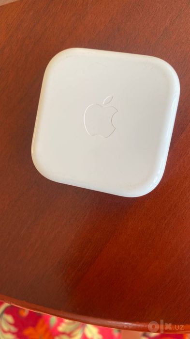 Оригинал нашуник apple