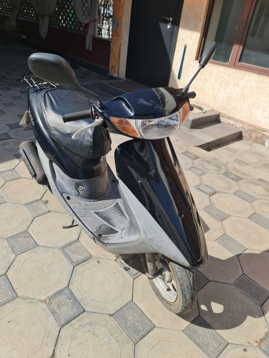 Продам мопед хонда дио