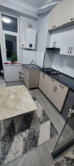 Choshtepa metro bollarga kvartira bezmakler