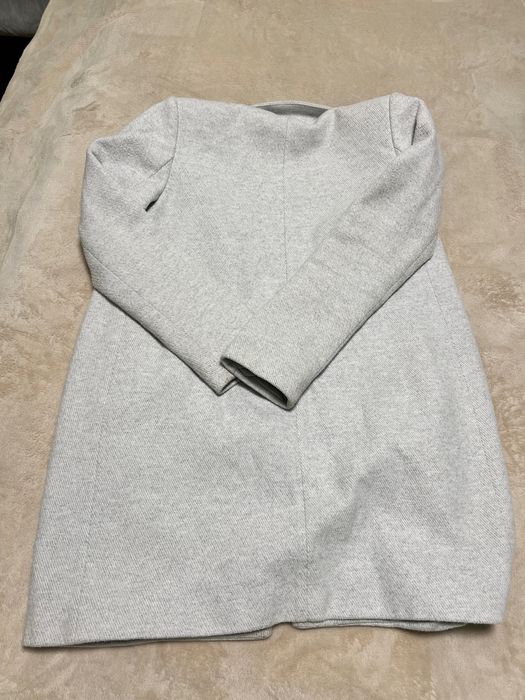 Сиво палто ЗАРА.