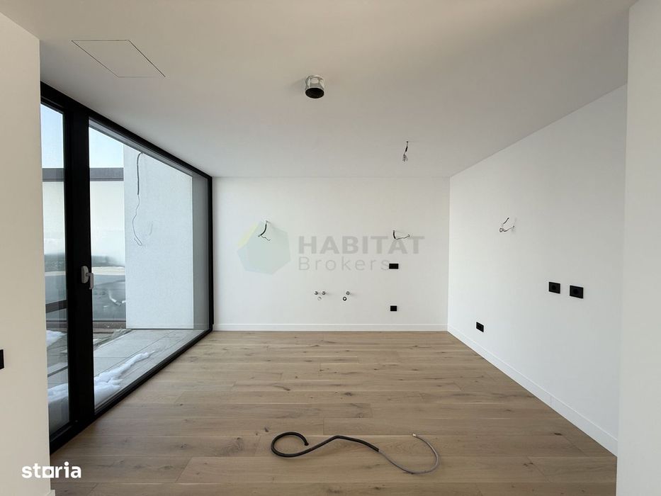 Vila tip duplex in Amber Forest, langa padure