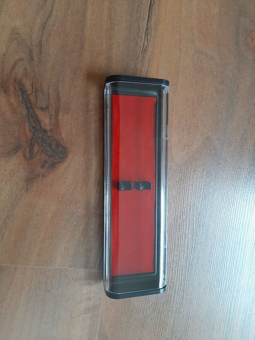 Нова подаръчна кутия за химикал и писалка