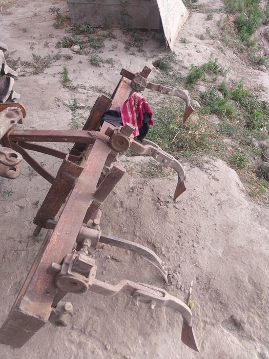 Minitraktor holati yaxshi