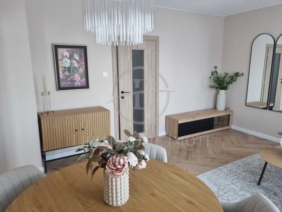 Продава се Двустаен апартамент в Пловдив, Коматево - 64 кв.м за 1719 €/кв.м - Снимка #2