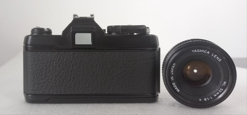 Aparat foto film YASHICA Fx-3 Super 2000 -REZERVAT