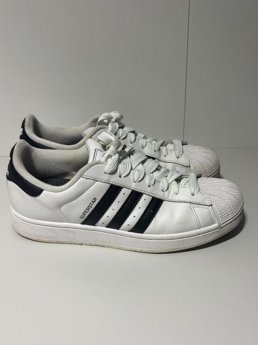 Продам кроссовки в отличном сосоточнии