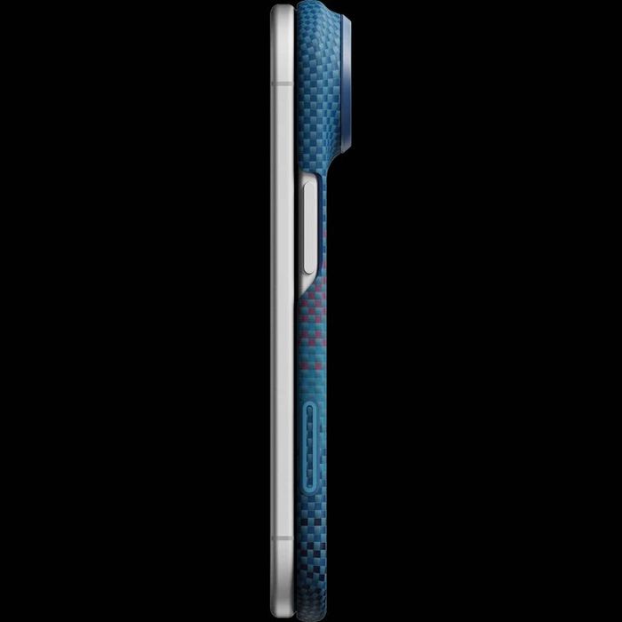 Карбонов Калъф с MagSafe Pitaka Edge Case Over the Horizon 2.0 за iPhone Duo – Moonrise