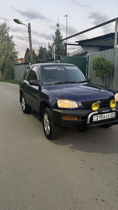 Продам тойота рав 4