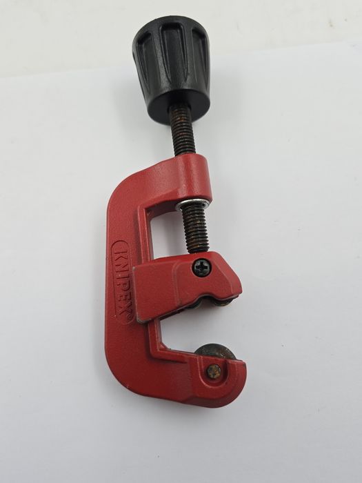 Tăietor teava Knipex