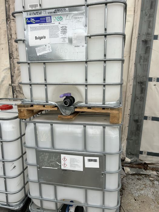 Продавам бидони по 1 тон (хранителни)