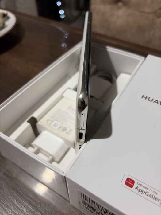 Huawei P60 Pro Rococo Pearl