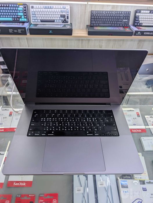 Macbook Pro 16" M1 Pro