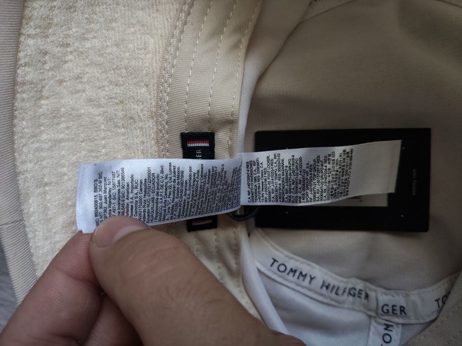 Tommy Hilfiger TH flag fabric bucket hat pălărie culoare crem/bej marimea OS noua originala