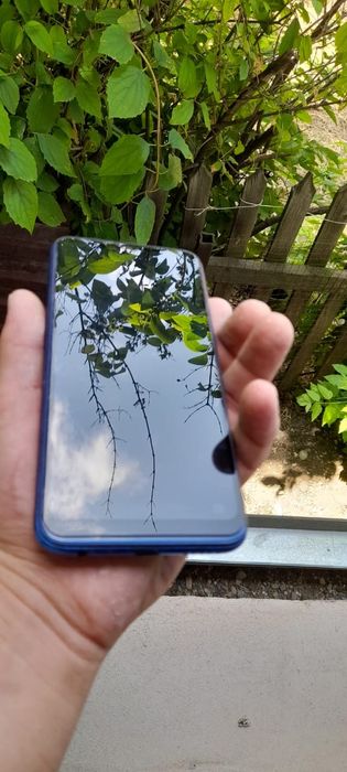 Продам Redmi Not 8/64g