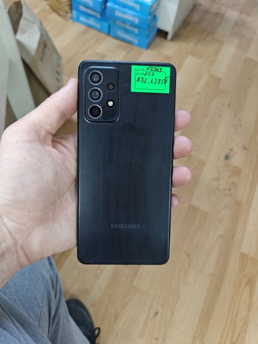 Samsung a72 128гб продам