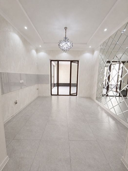 Продается Евро дом 2.5 сотки 5 Комнат 200м²