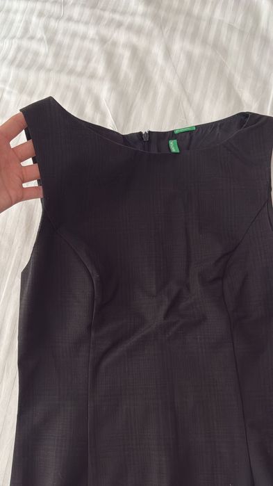 Офисные платья в отличном состоянии