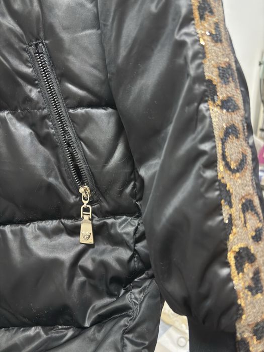 Продам пуховик для девочки