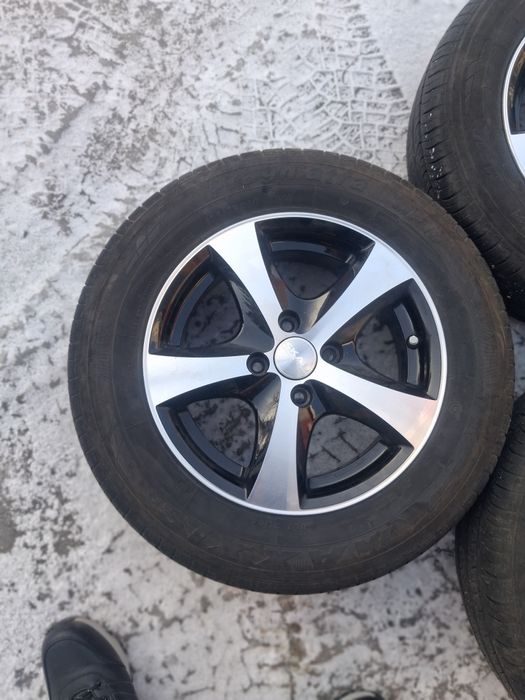 Диски с резиной. R14.4×98