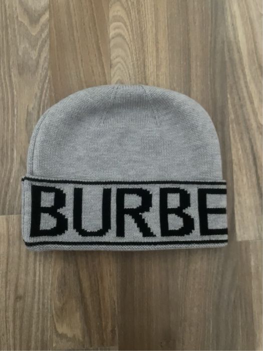 шапки Burberry по 3500тг