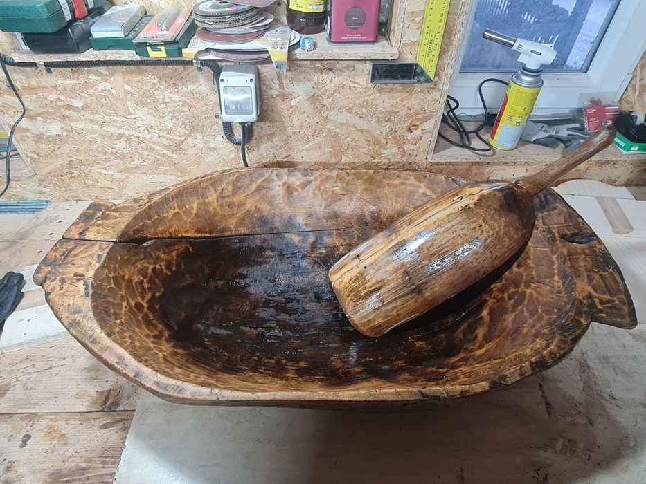 Covată şi căuş din lemn masiv