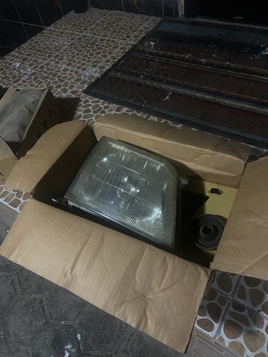 Фары полный конплек на Прада 95