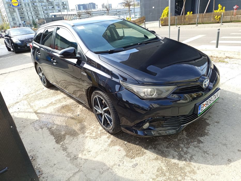 Vând Toyota Auris  26.12.2018