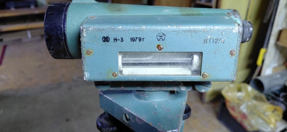 Нивелир Н-3 1979