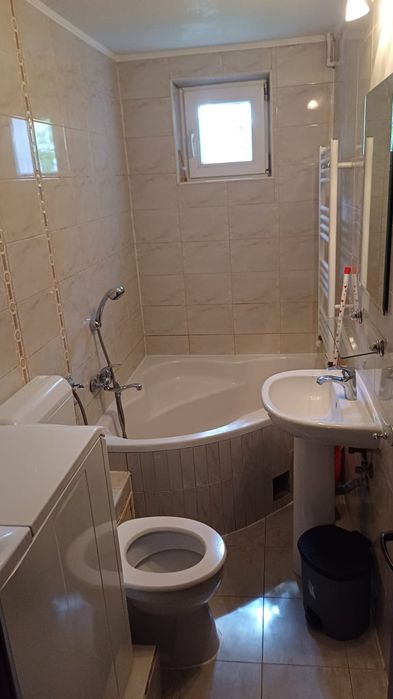 Apartament pentru inchiriere