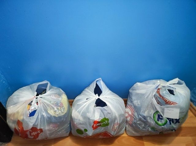 Продам детские вещи