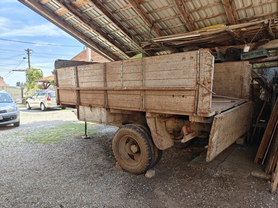 Remorca agricola, 5t, monoaxa, roti duble