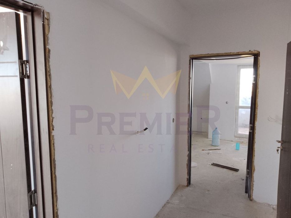 Продава се Двустаен апартамент в Каварна - 70 кв.м за 729 €/кв.м - Снимка #1