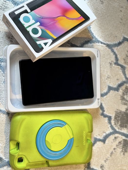 Продам планшет samsung Tab A8