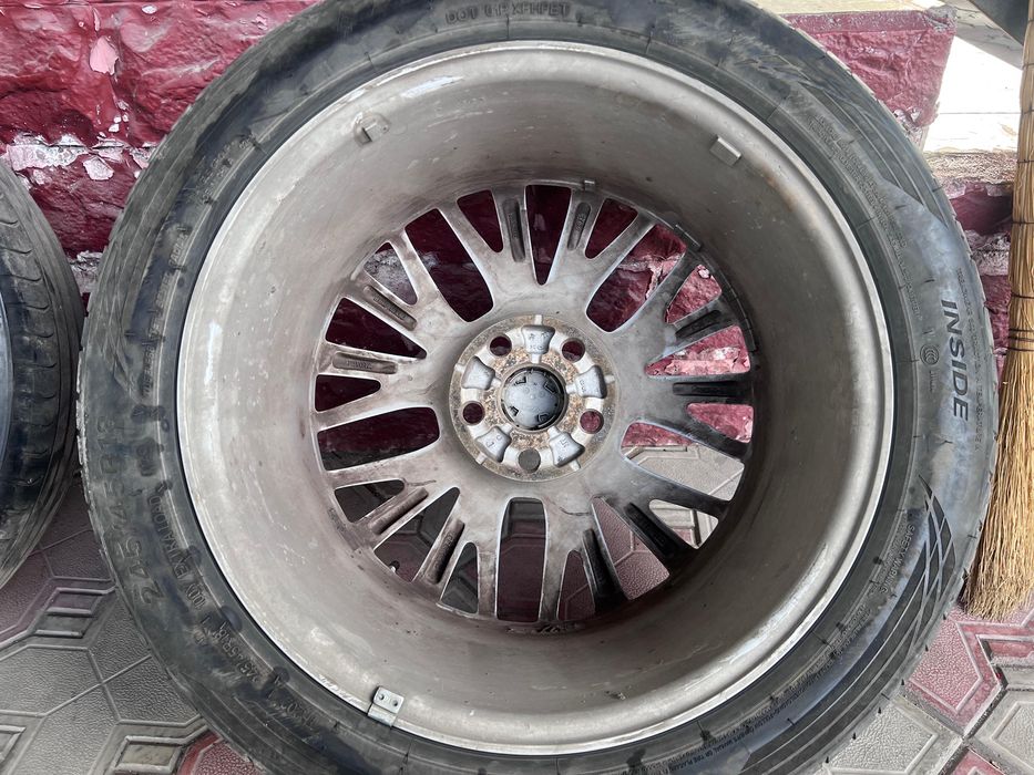 Диски с шинами от Камри 70 Luxe