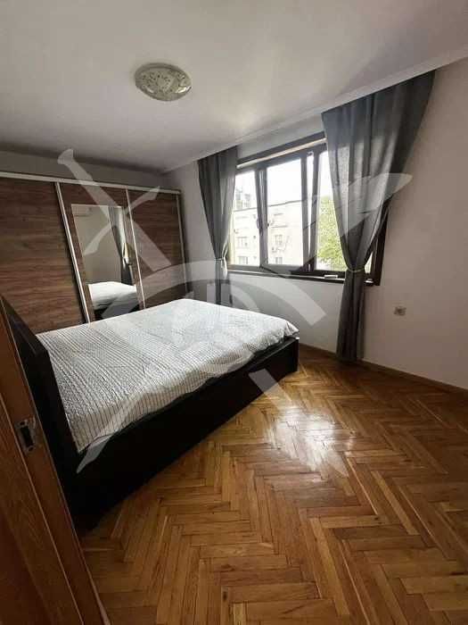 Дава се под наем Етаж от къща в Варна, Генералите - 120 кв.м за 1020 € - Снимка #3