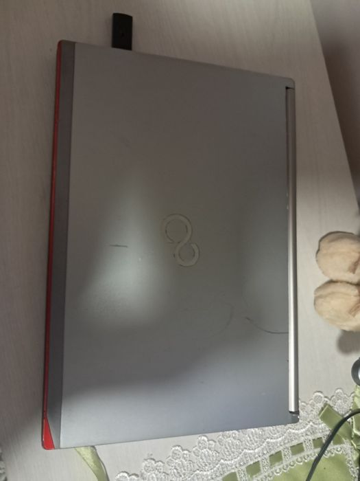 Laptop Fujitsu Lifebook E744, 15.6″, Full HD, 8GB DDR3, 320GB HDD