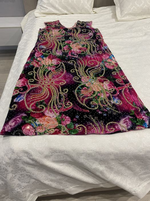 Вечернее женское платье