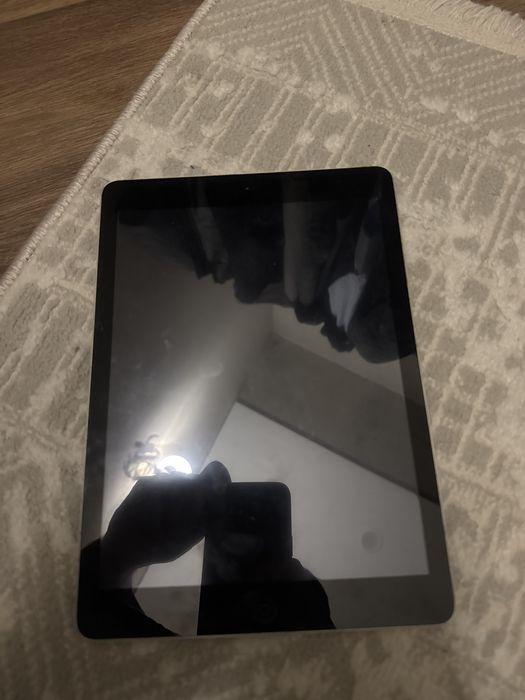 ipad air 1 2013 года рабочий