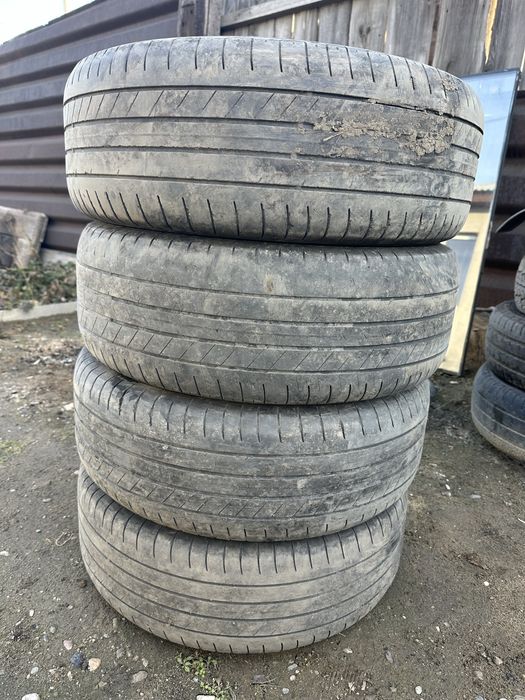 Продам летнию резину 215/60/16