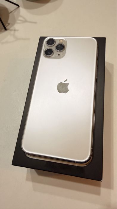 Iphone 11 pro состояние отличное