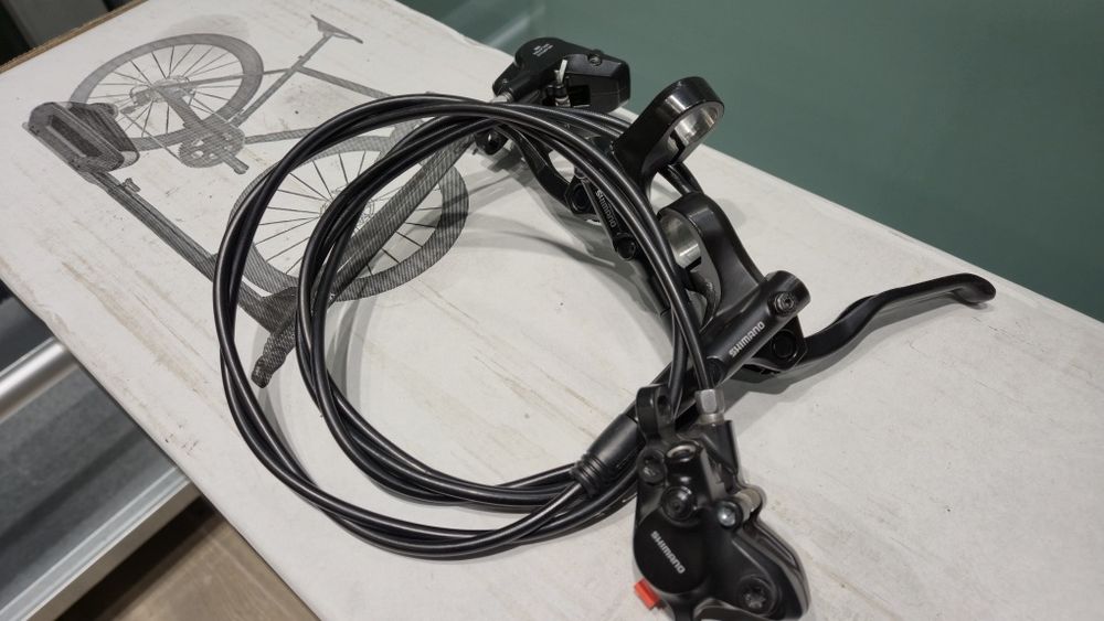 Frane hidraulice Shimano MT200 ( fata+ spate)