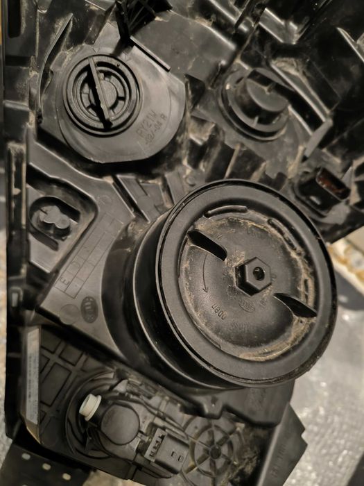 Фар за Renault Trafic 21 г.