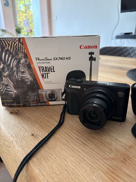 Canon PowerShot SX740 HS