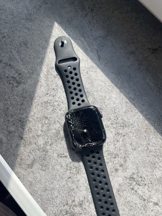 Apple watch nike 100% battery helth