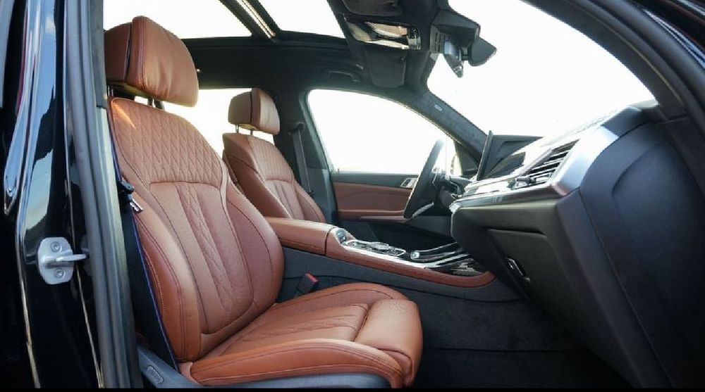 BMW X7 m40i M пакет